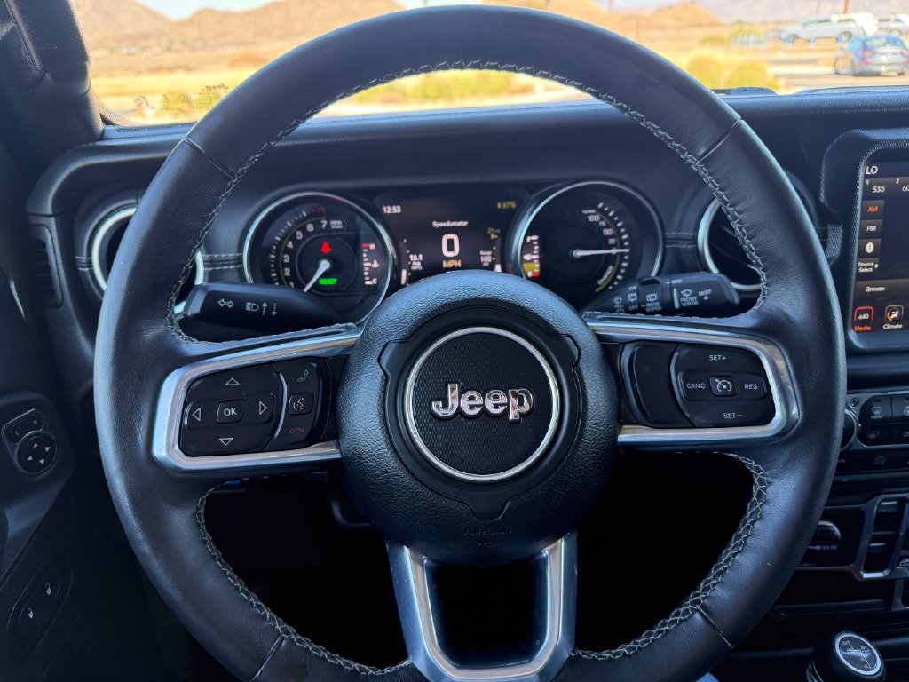 Used 2023 Jeep Wrangler Unlimited Sahara AWD/4WD image 21