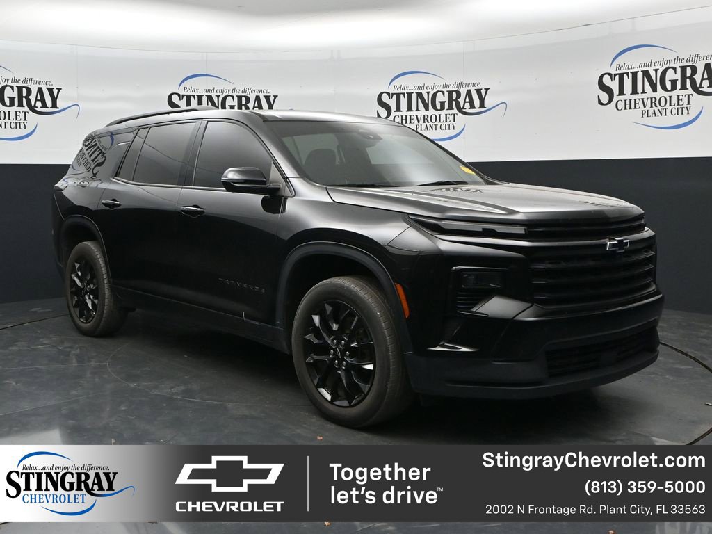 Used 2024 Chevrolet Traverse LT w/ Midnight/Sport Edition