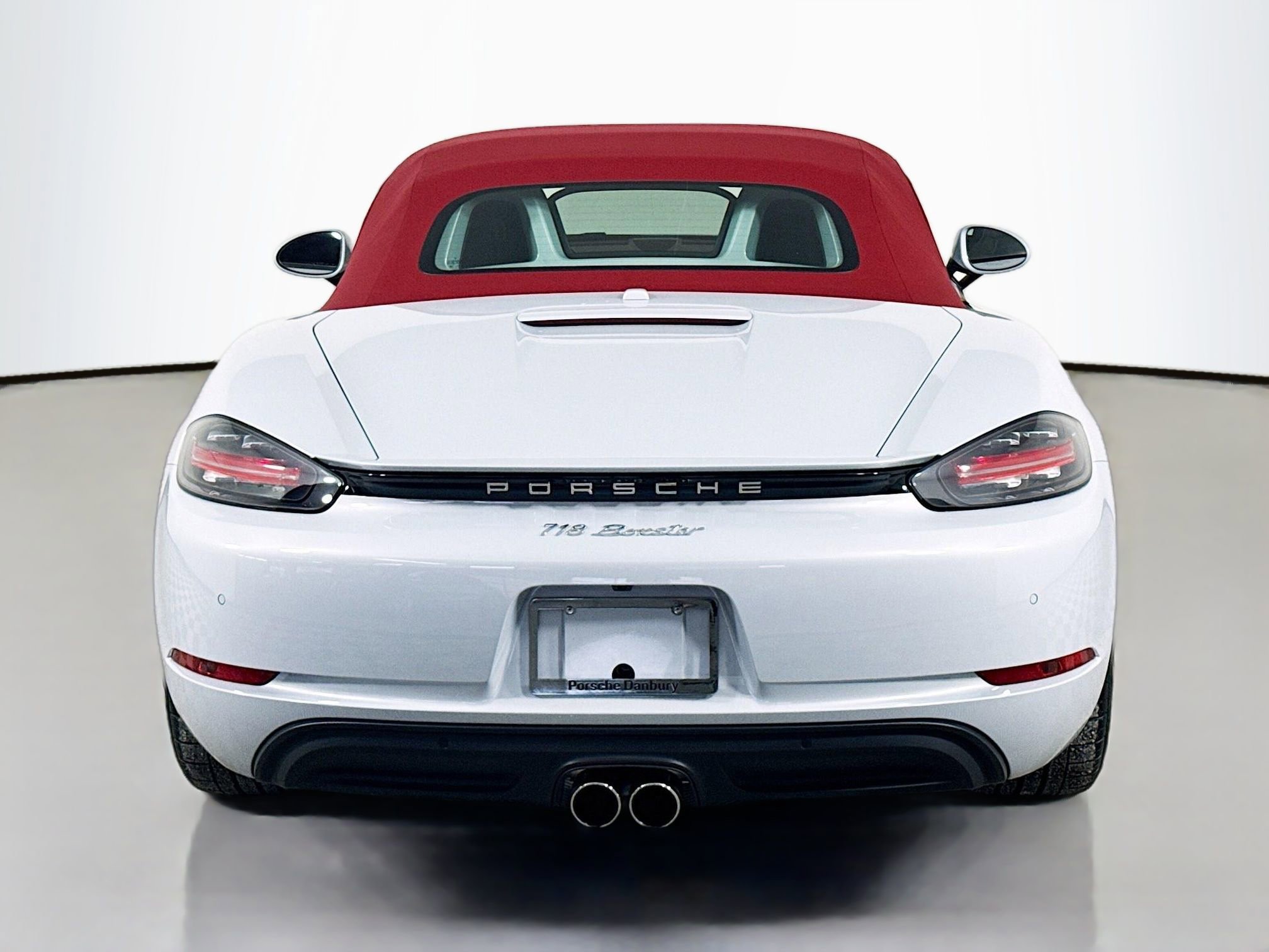 Certified 2024 Porsche 718 Boxster image 10