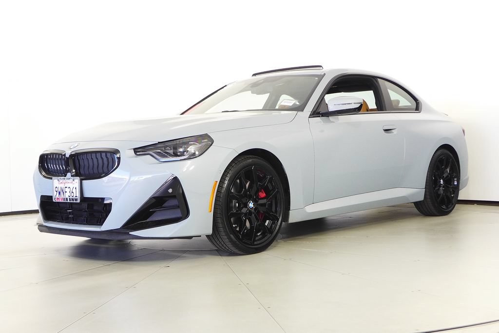 Used 2026 BMW 230i xDrive Coupe w/ Premium Package AWD/4WD image 2