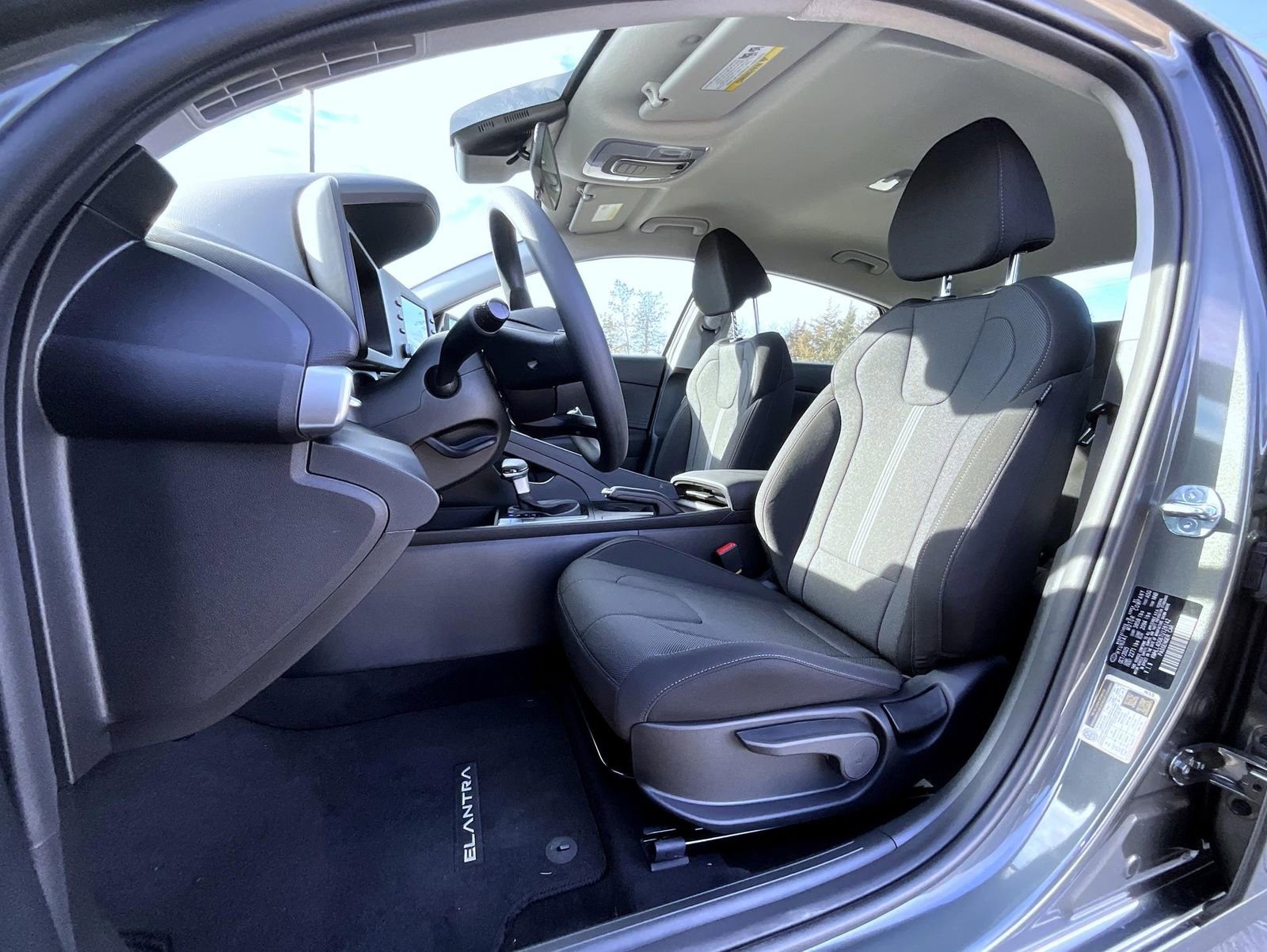 New 2026 Hyundai Elantra SE image 10