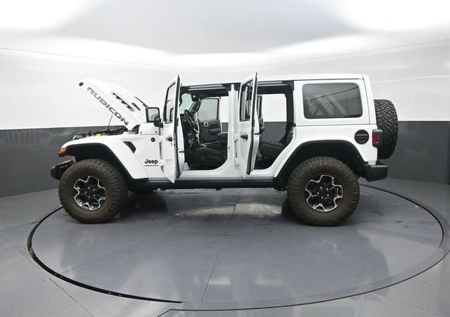 Used 2023 Jeep Wrangler Unlimited Rubicon w/ Cold Weather Group AWD/4WD image 33