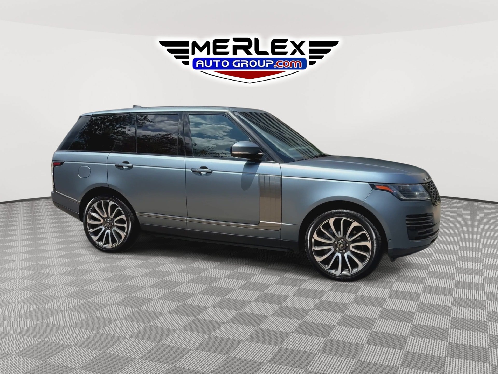 Used 2018 Land Rover Range Rover Autobiography AWD/4WD image 2