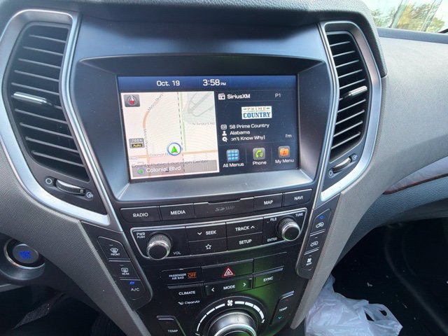 Used 2019 Hyundai Santa Fe XL AWD/4WD image 3