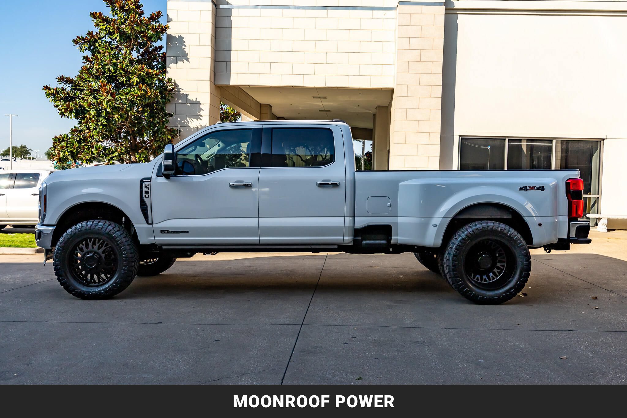 Used 2026 Ford F350 Lariat w/ Lariat Ultimate Package AWD/4WD image 6