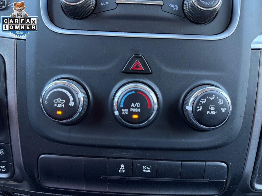 Used 2024 RAM 1500 Classic SLT AWD/4WD image 29