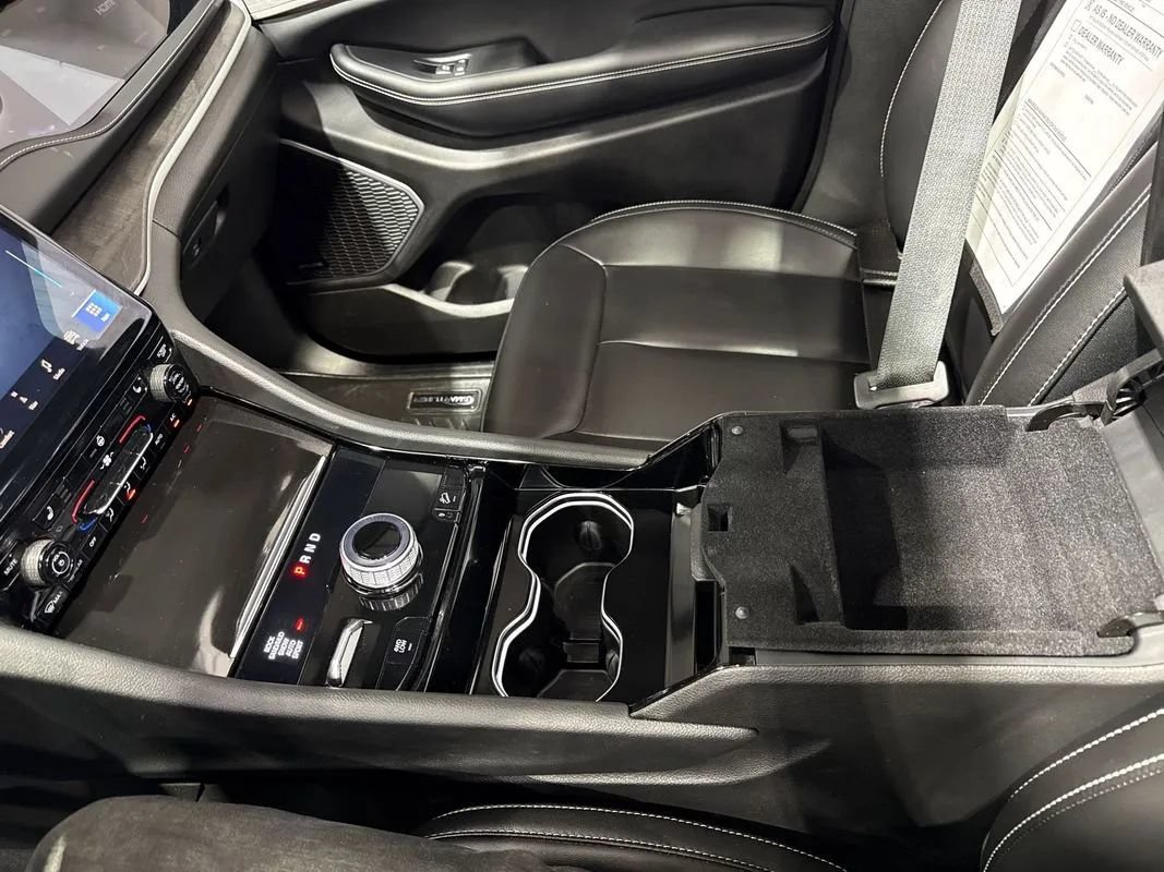 Used 2023 Jeep Grand Cherokee 4WD 4xe image 94