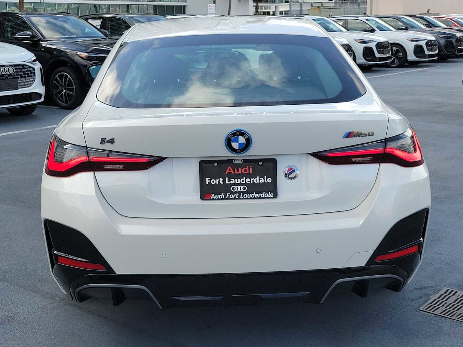 Used 2023 BMW i4 M50 w/ Premium Package AWD/4WD image 5