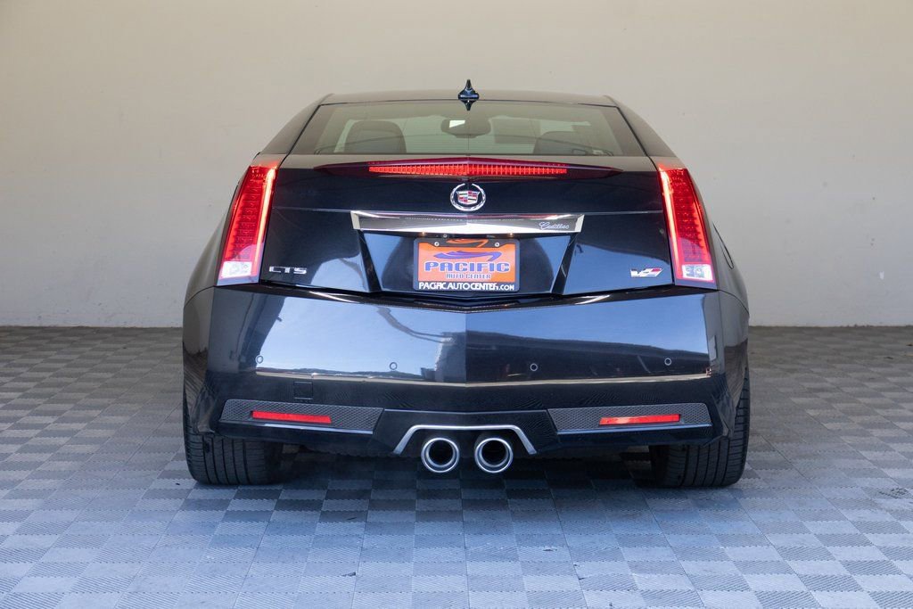Used 2015 Cadillac CTS V image 11