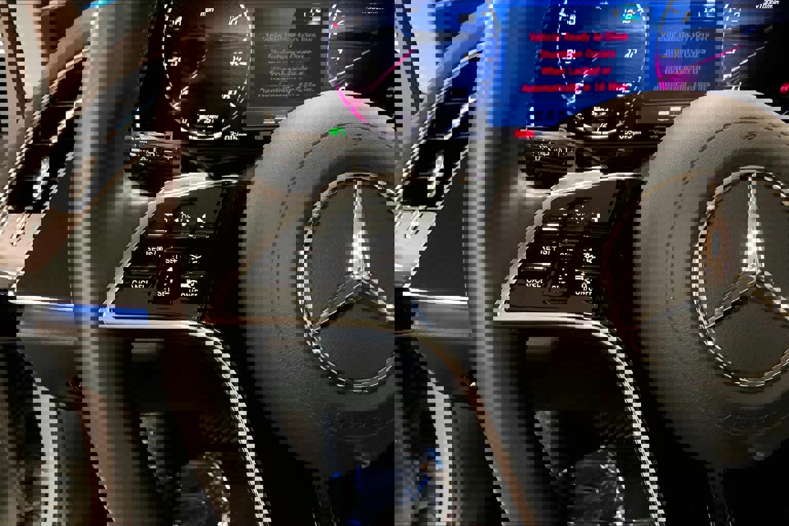 Used 2025 Mercedes-Benz E 450 4MATIC All-Terrain Wagon image 23