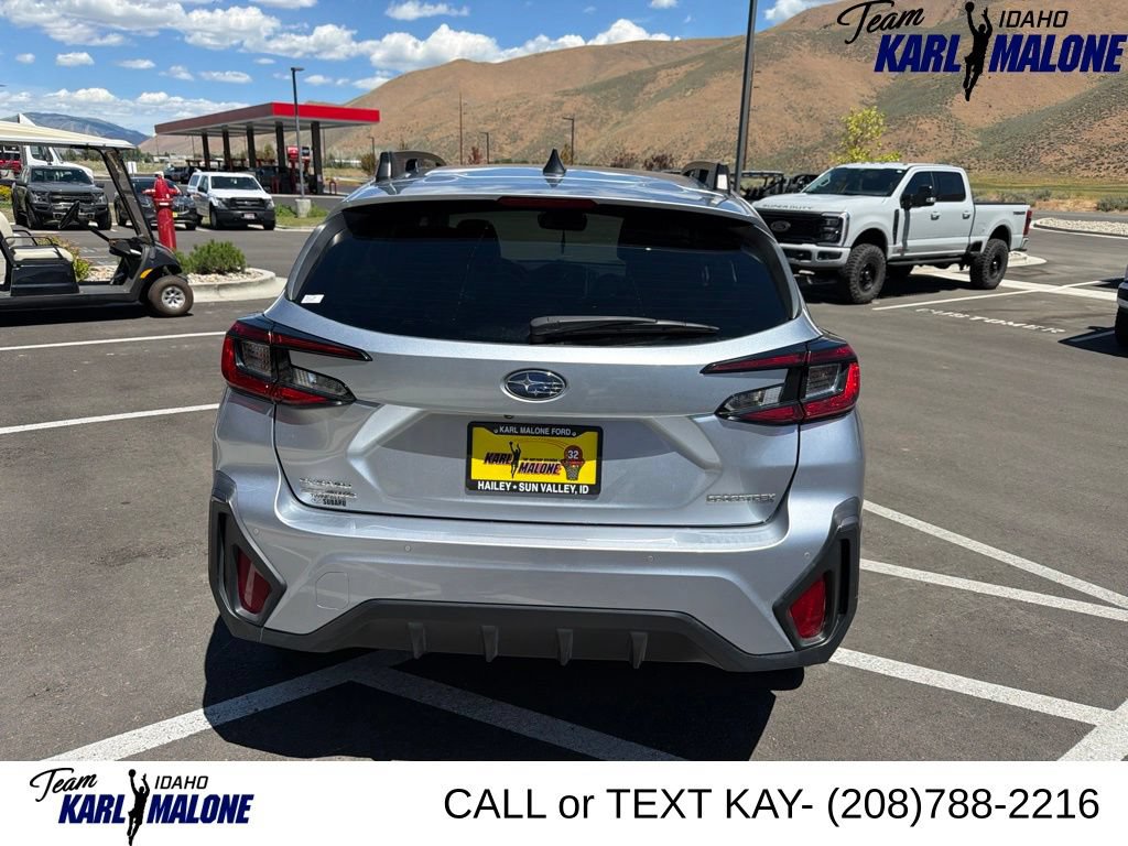 Used 2024 Subaru Crosstrek 2.5i Limited AWD/4WD image 3