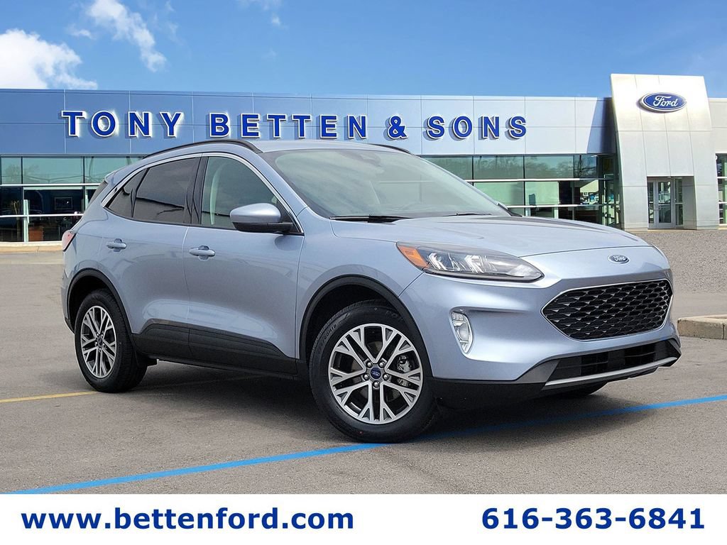 Certified 2022 Ford Escape SEL AWD/4WD image 1