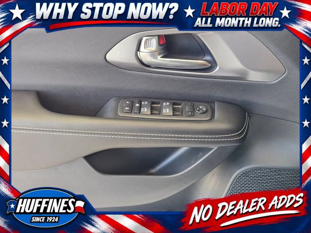 New 2026 Chrysler Voyager LX FWD image 19