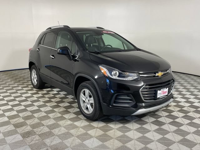 Used 2019 Chevrolet Trax LT w/ LT Convenience Package AWD/4WD image 17