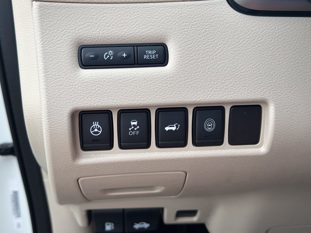 Used 2020 Nissan Murano Platinum FWD image 36