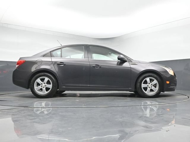Used 2014 Chevrolet Cruze LT FWD image 17