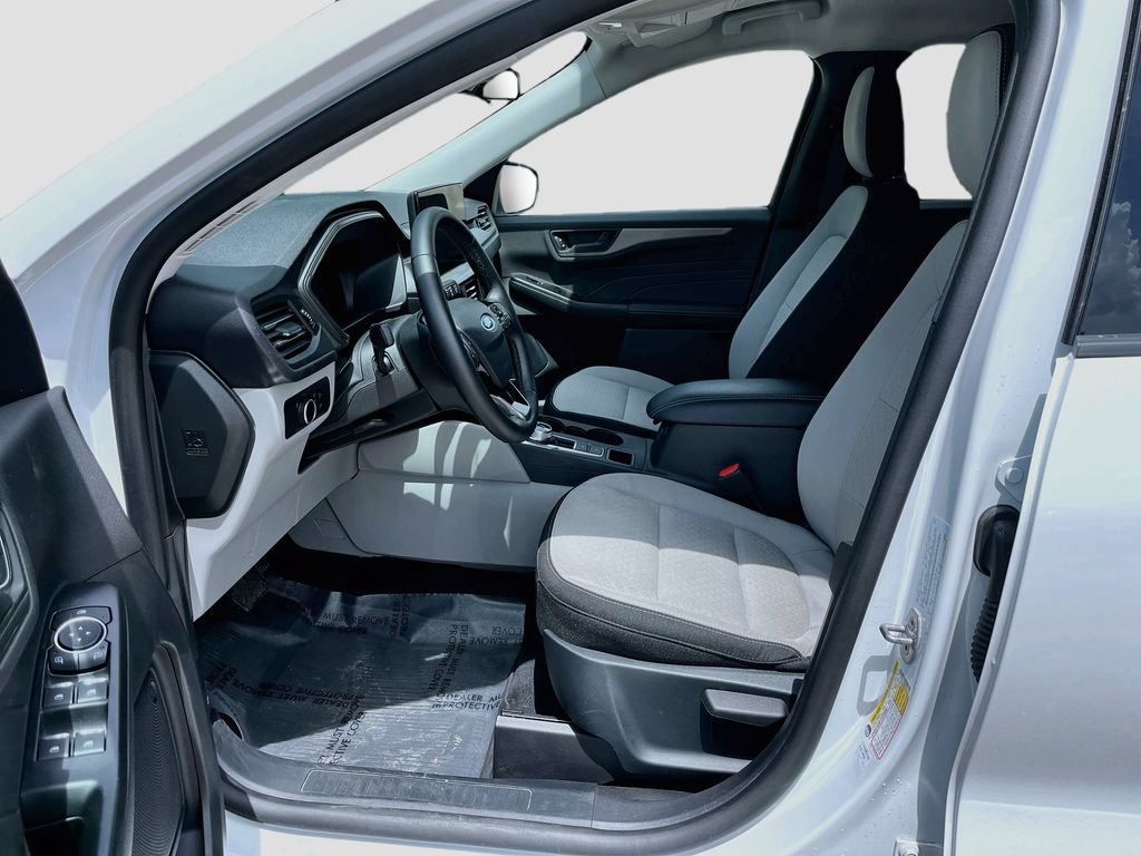 Used 2026 Ford Escape Active w/ Tech Pack #1 FWD image 21