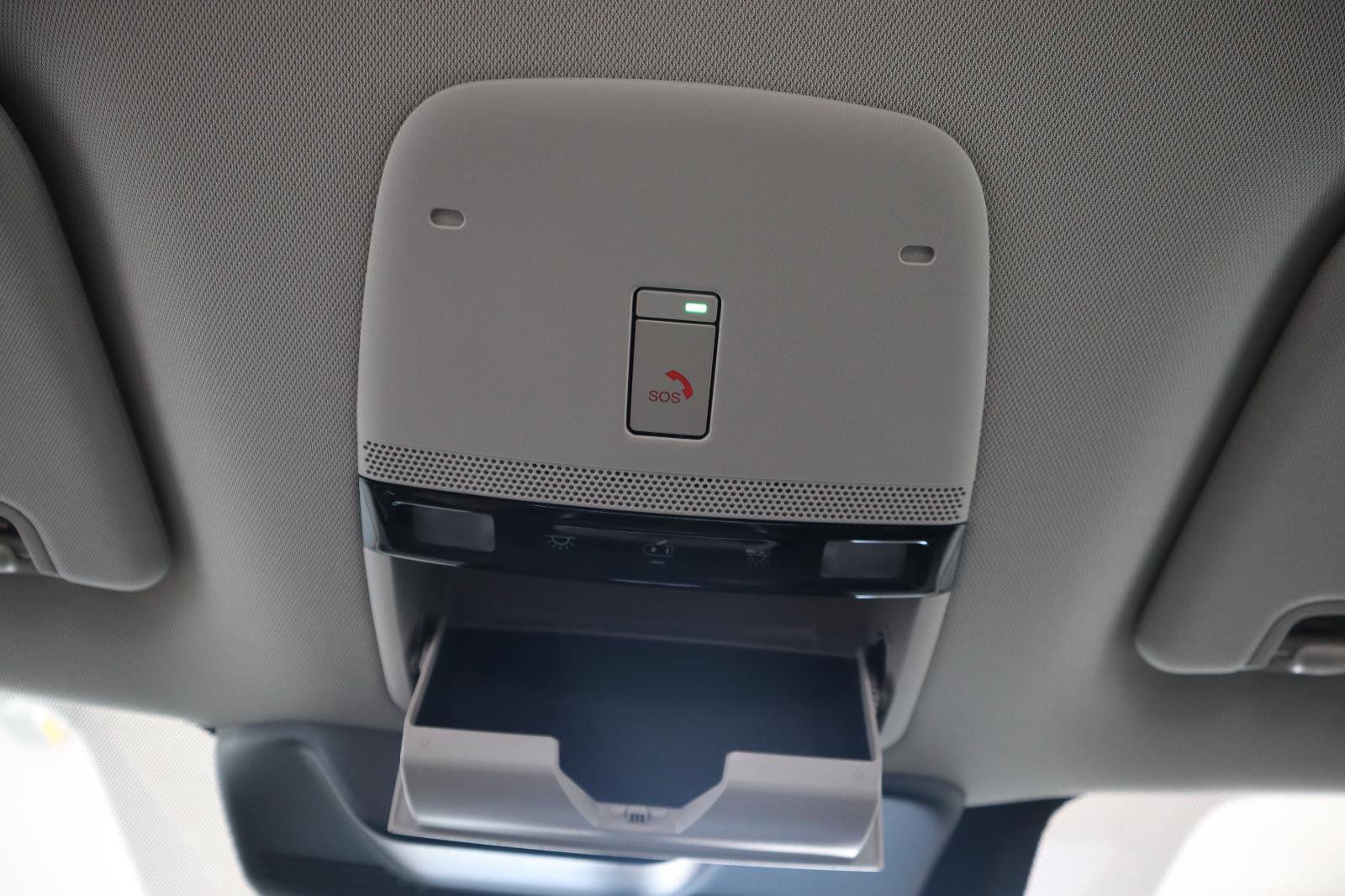 New 2026 Nissan Armada SV image 28