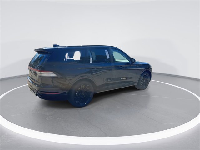 New 2026 Lincoln Aviator Reserve image 4