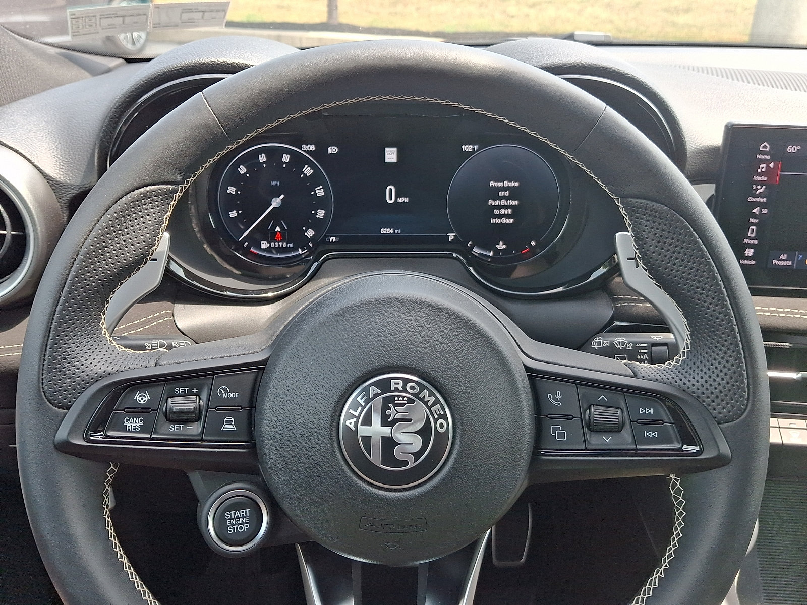 New 2026 Alfa Romeo Tonale w/ Active Assist Package AWD/4WD image 3