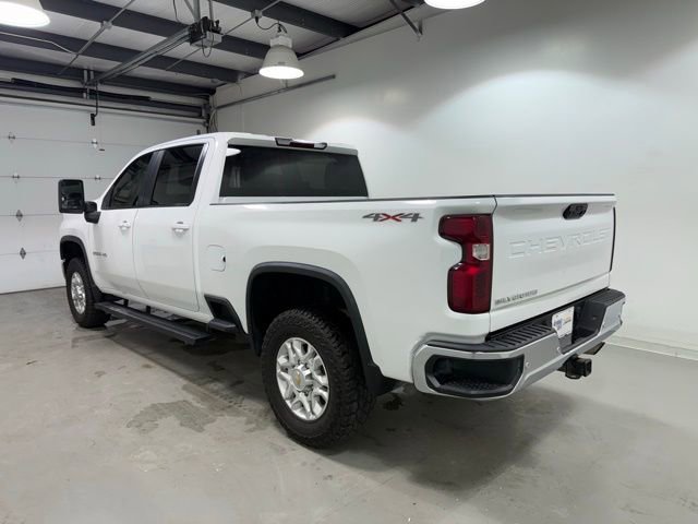 Certified 2022 Chevrolet Silverado 2500 LT w/ Convenience Package image 5