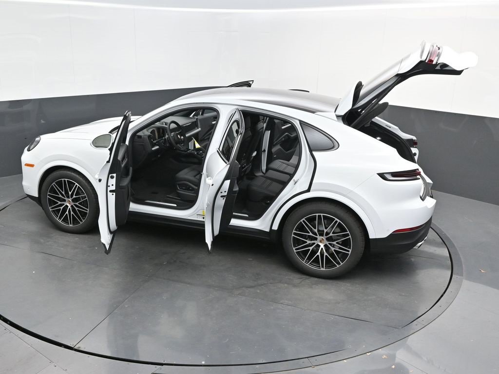 New 2026 Porsche Cayenne Coupe image 41
