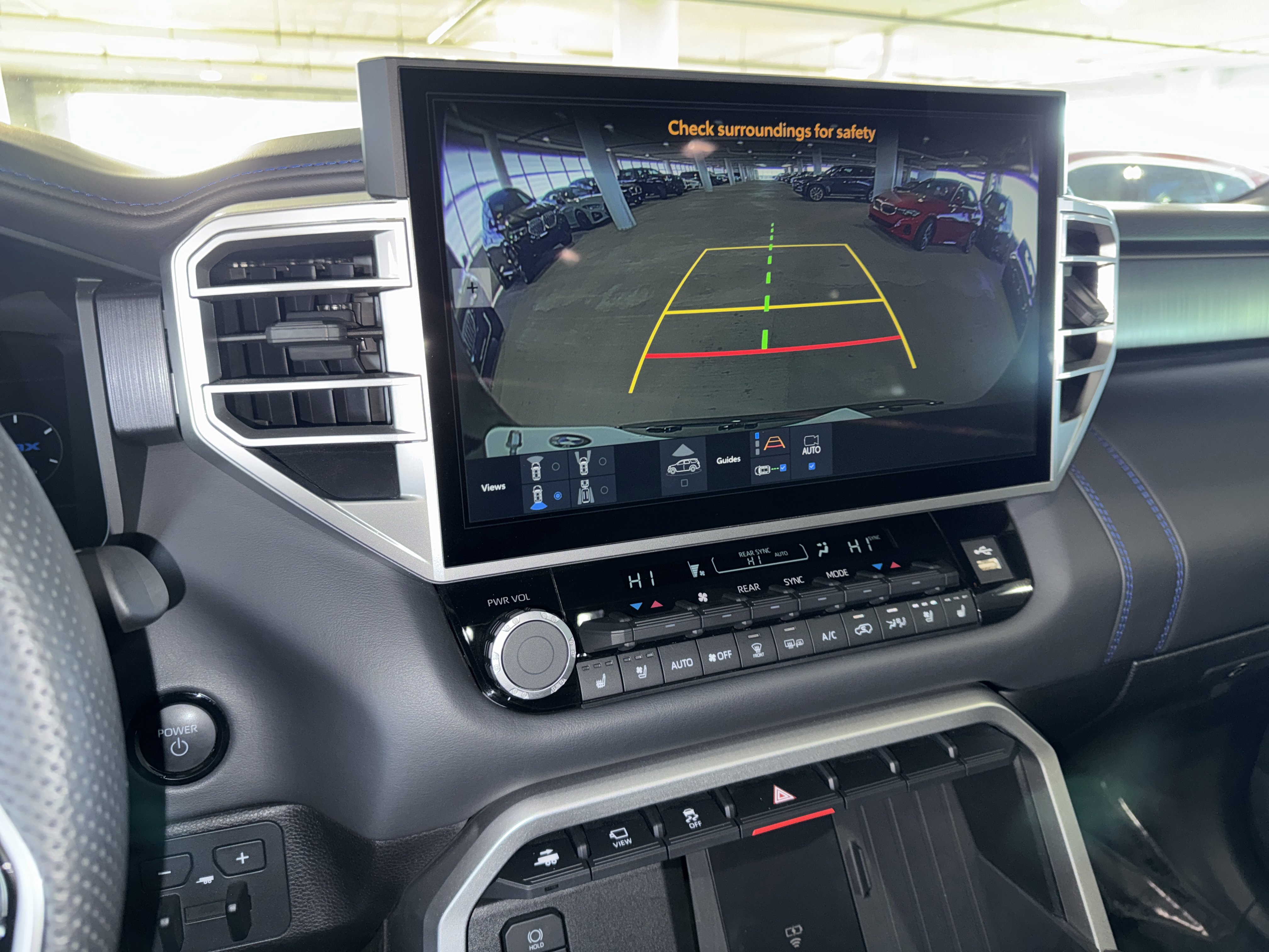 Used 2025 Toyota Sequoia Platinum image 28