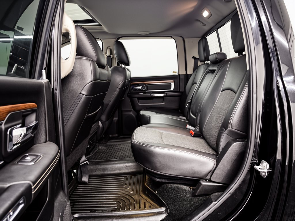 Used 2014 RAM 3500 Laramie w/ Convenience Group AWD/4WD image 25