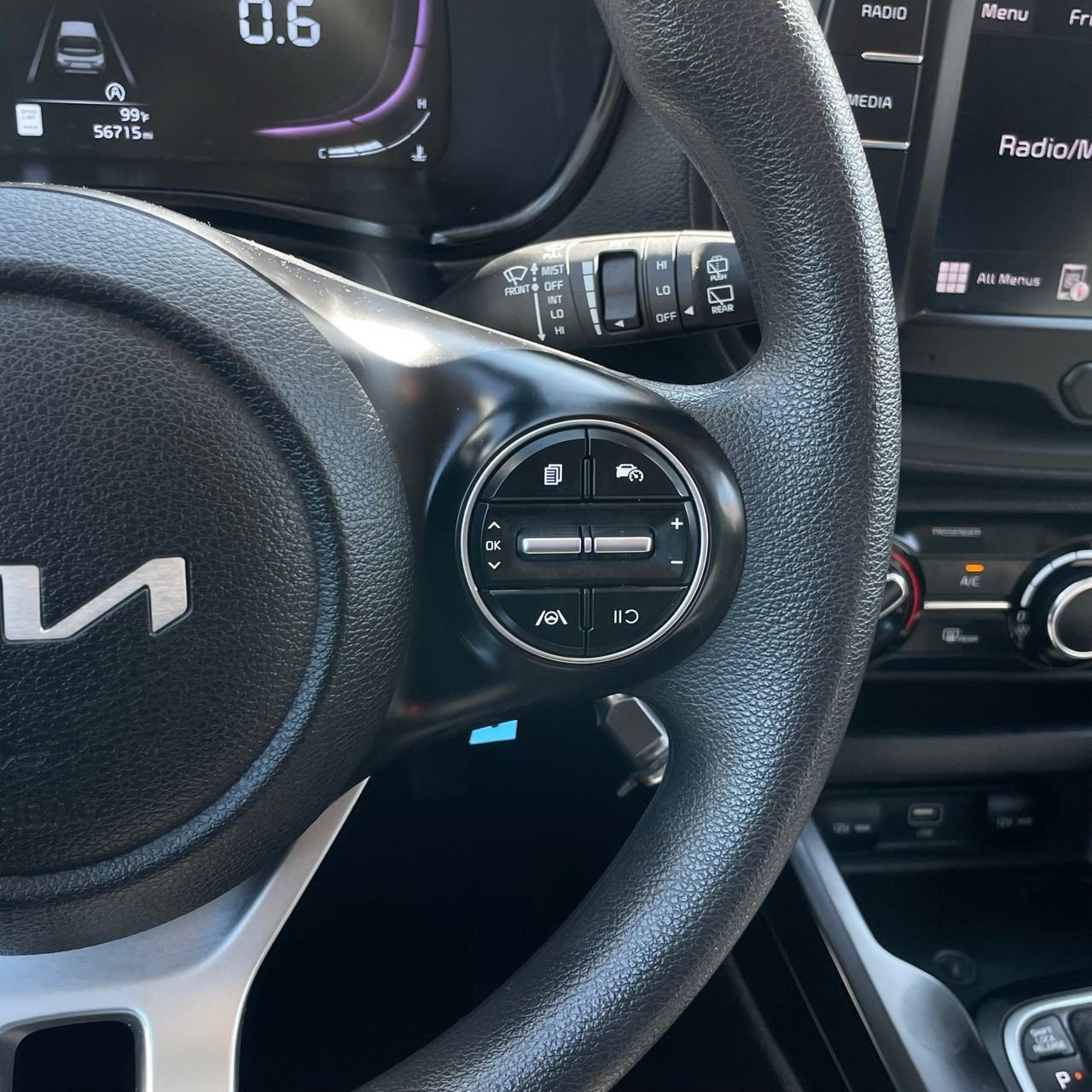 Used 2024 Kia Soul LX w/ Option Group 015 FWD image 14