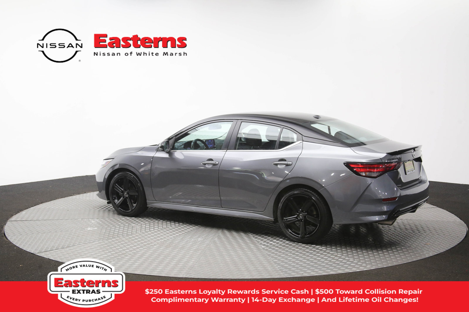 Used 2023 Nissan Sentra SR w/ Midnight Edition Package FWD image 60