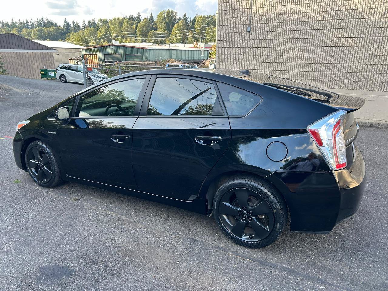 Used 2013 Toyota Prius Persona Series FWD image 7