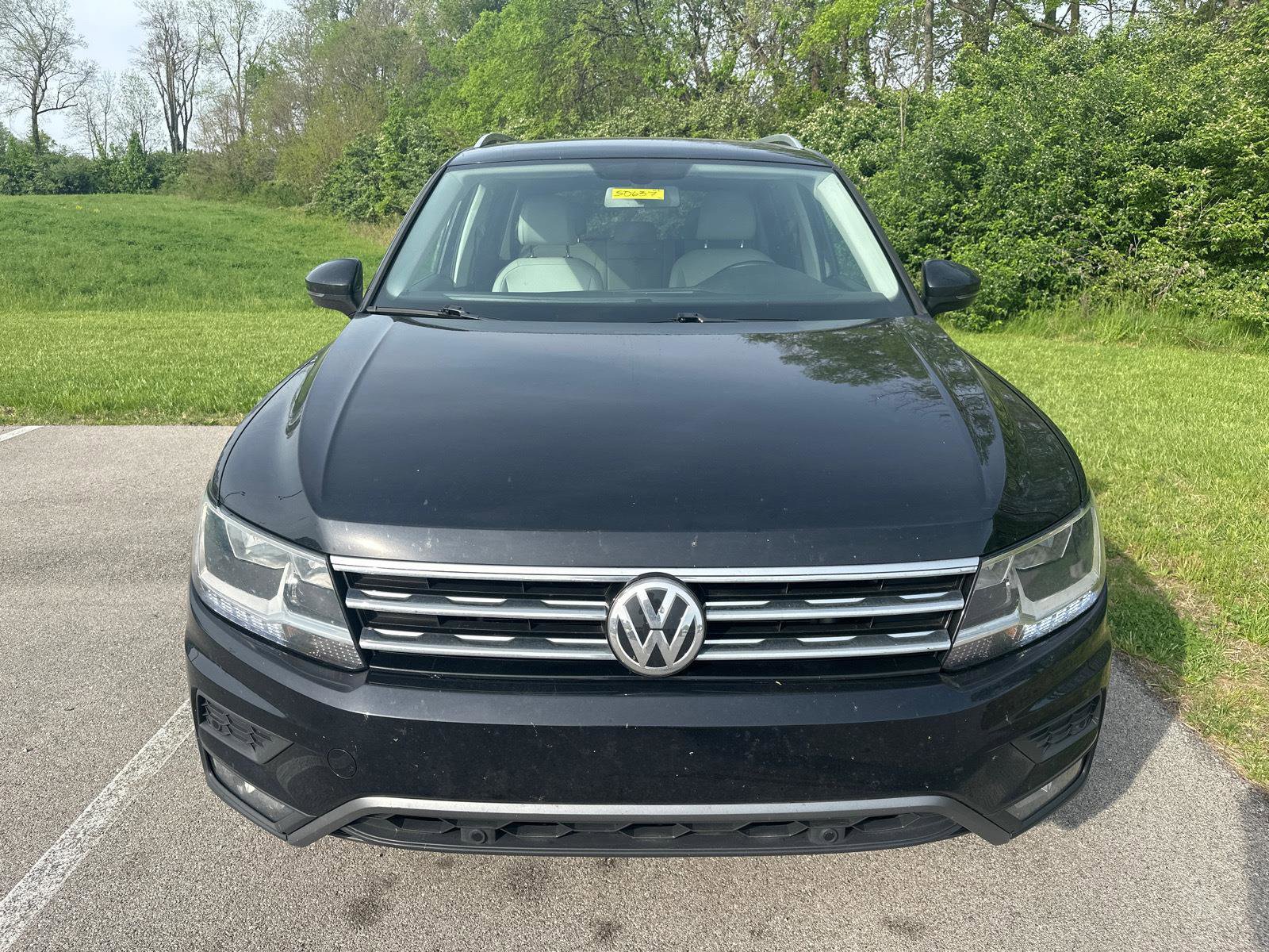Used 2019 Volkswagen Tiguan SEL image 13