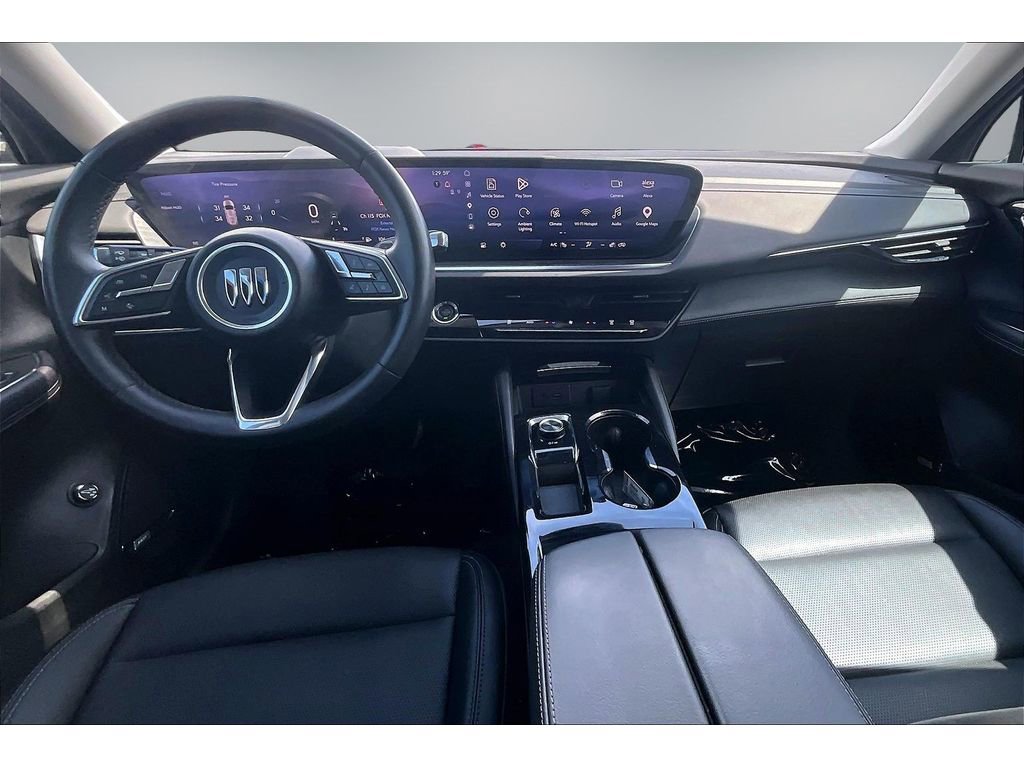 Used 2025 Buick Envision Preferred AWD/4WD image 7