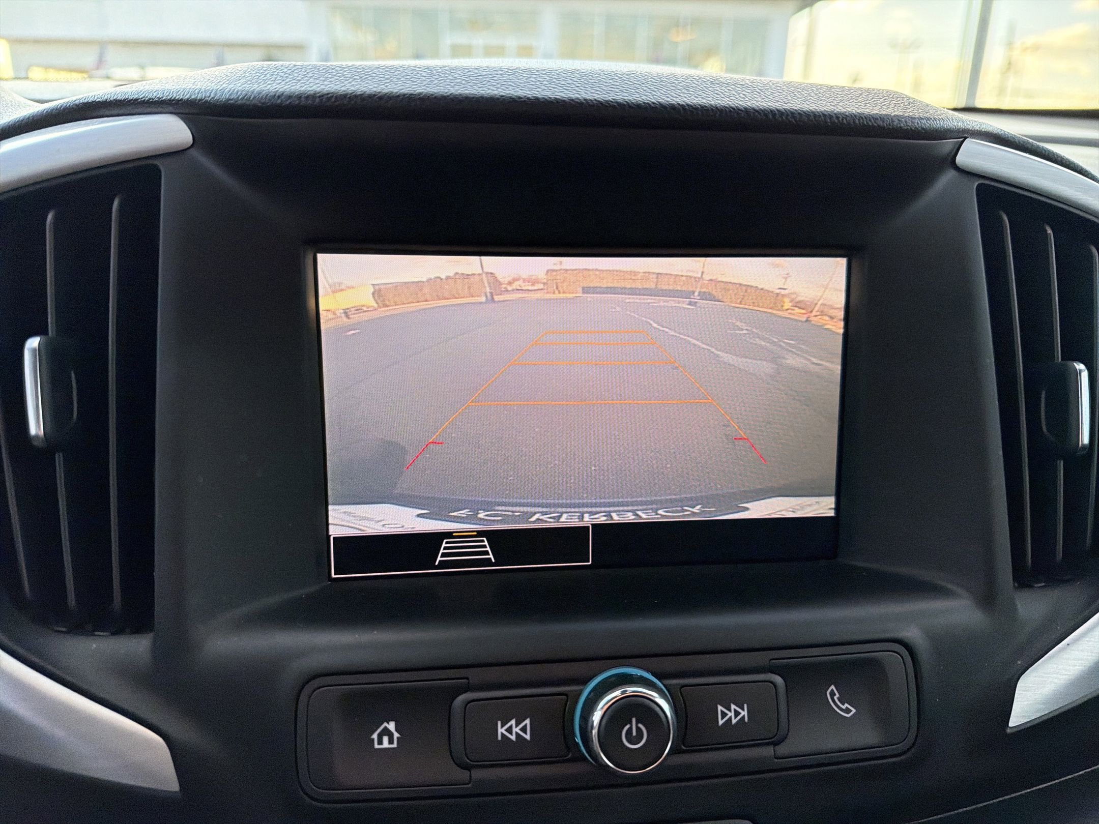 Certified 2022 GMC Terrain SLE w/ Driver Convenience Package image 15