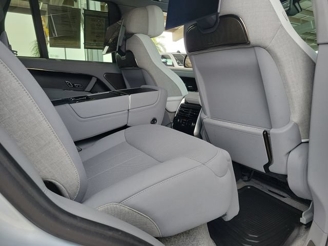 Used 2024 Land Rover Range Rover SV AWD/4WD image 23