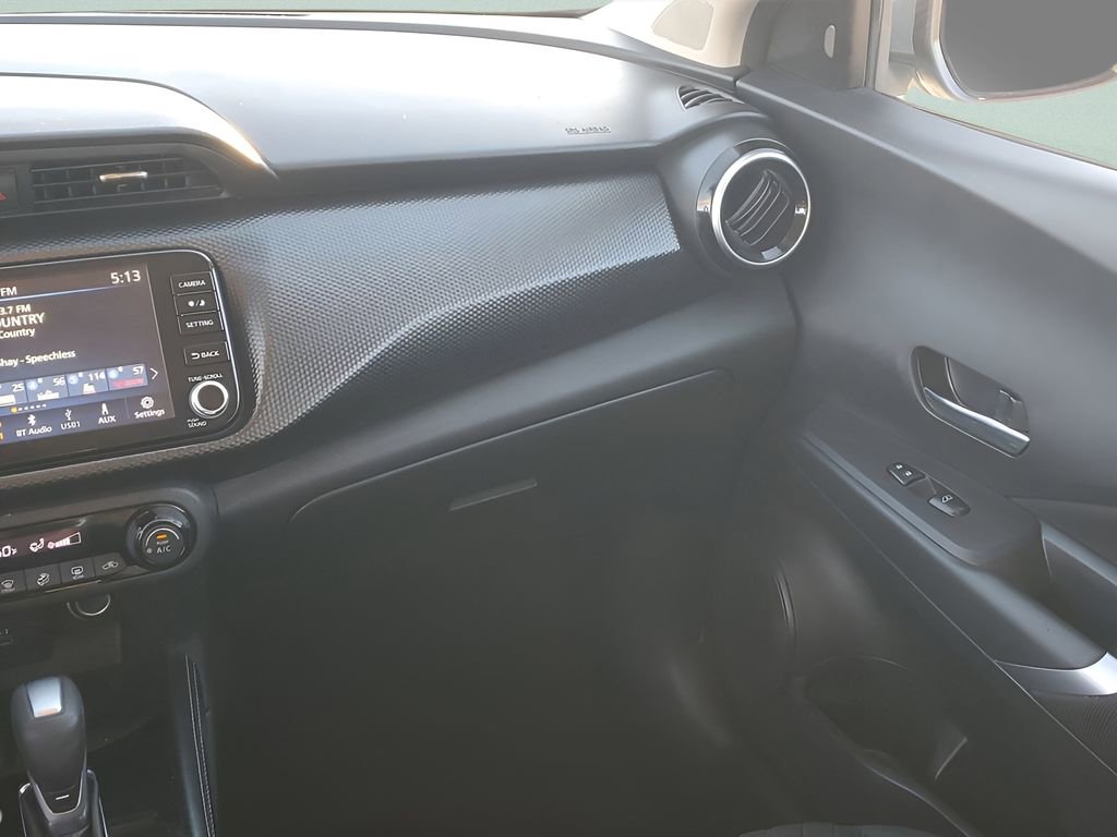 Used 2022 Nissan Kicks SV image 26