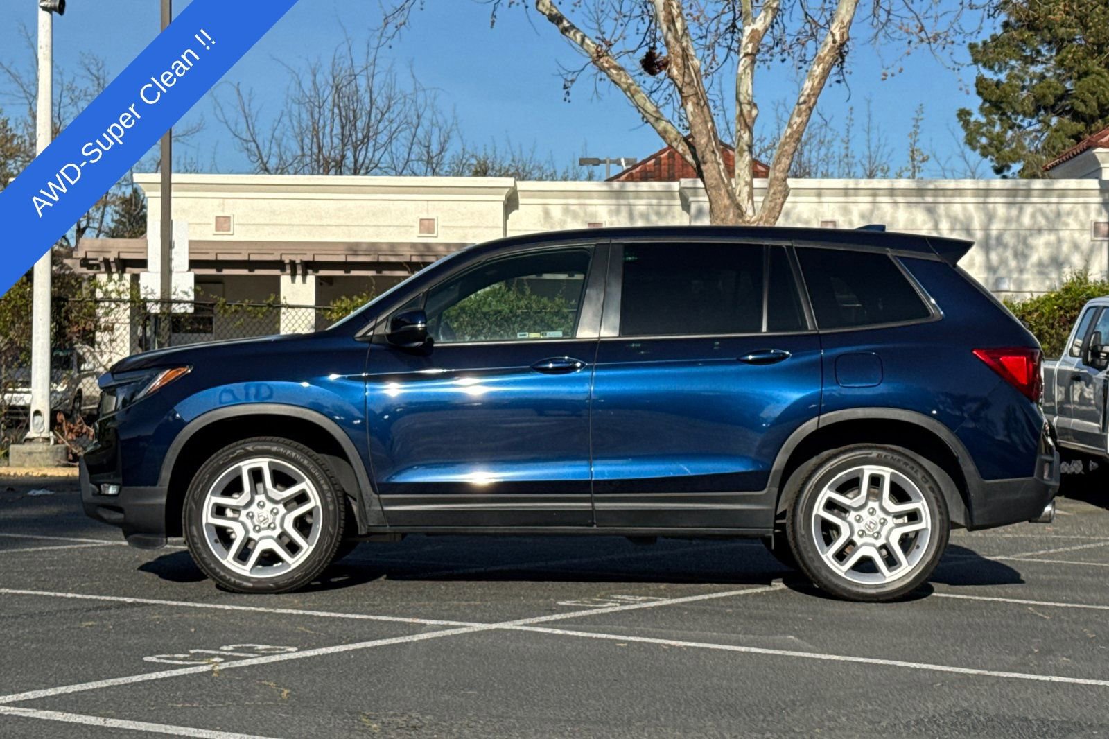 Used 2024 Honda Passport EX-L image 7
