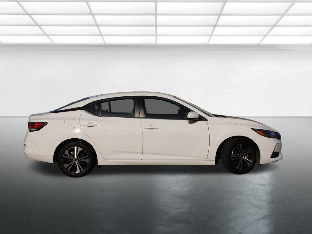 Used 2023 Nissan Sentra SV image 3