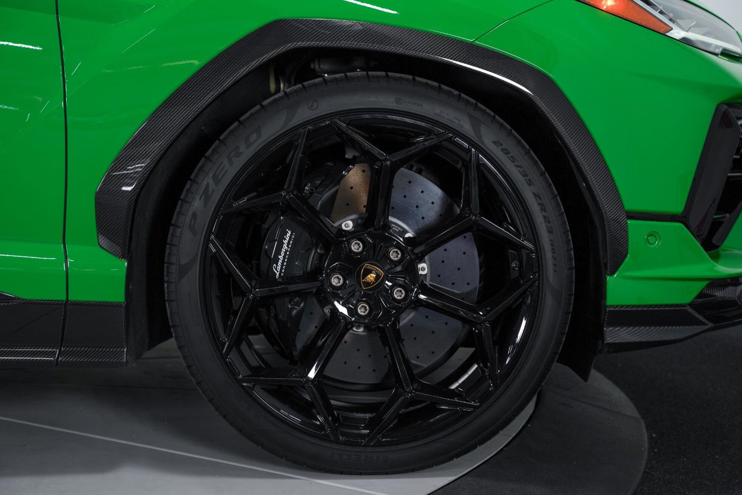 Used 2023 Lamborghini Urus Performante image 32