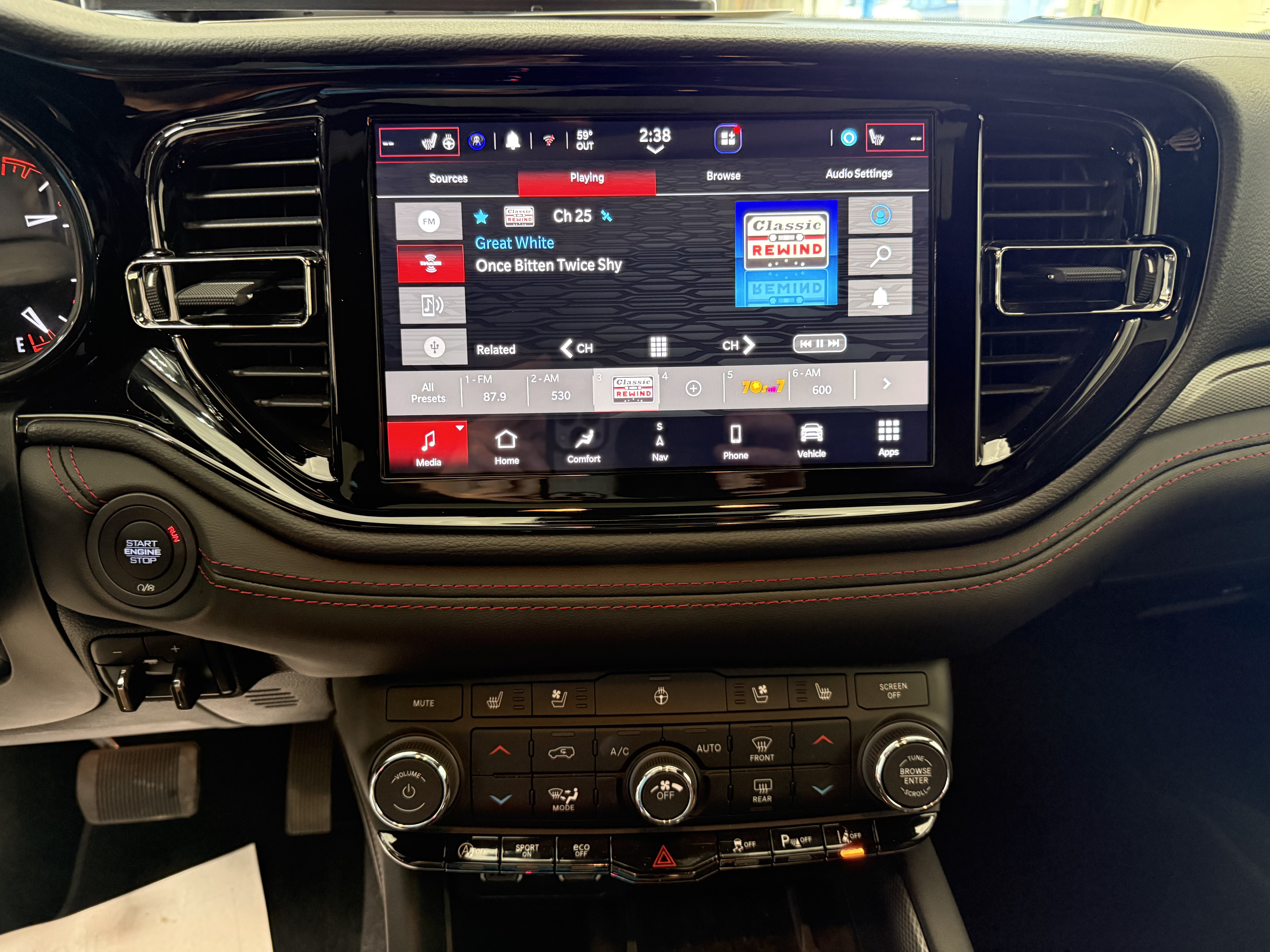 Used 2025 Dodge Durango GT AWD/4WD image 22