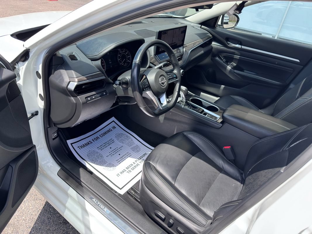 Used 2023 Nissan Altima 2.5 SL AWD/4WD image 15