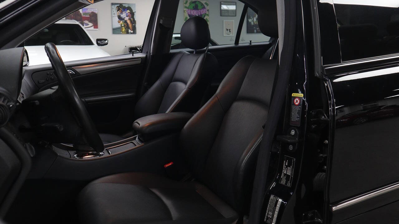 Used 2003 Mercedes-Benz C 230 Sedan image 19