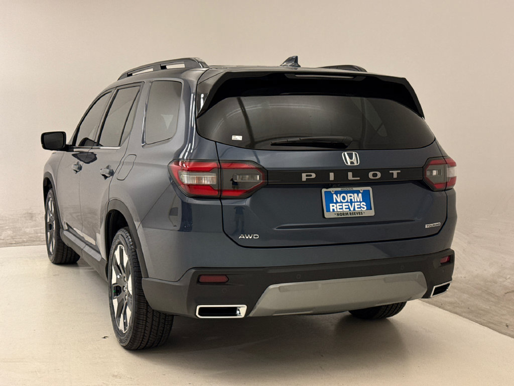 New 2026 Honda Pilot Touring image 7