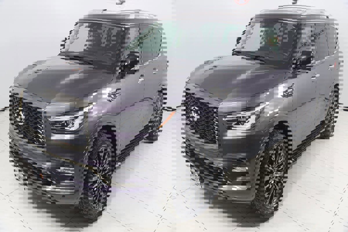Used 2023 INFINITI QX80 Premium Select w/ All-Season Package image 22
