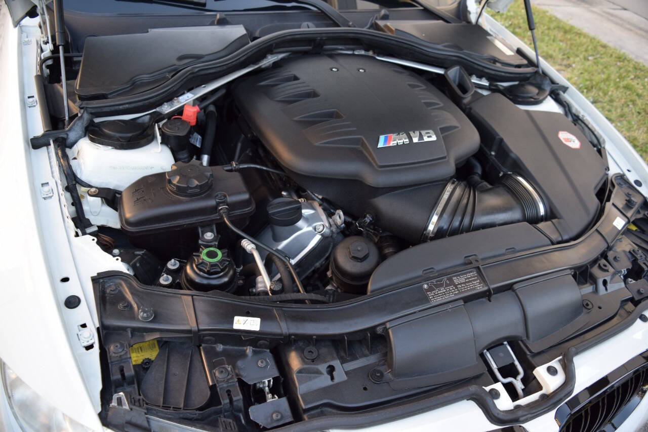 Used 2011 BMW M3 Convertible RWD image 94