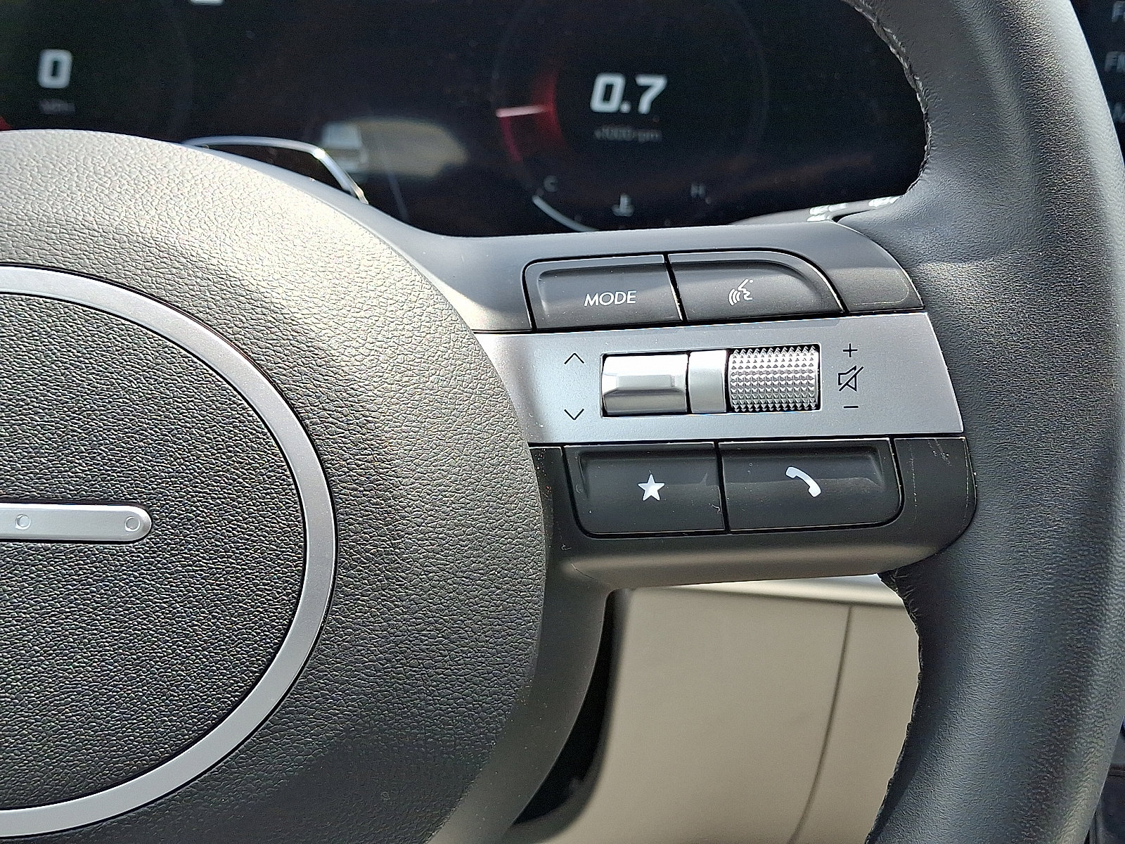 Used 2025 Hyundai Tucson SEL image 23