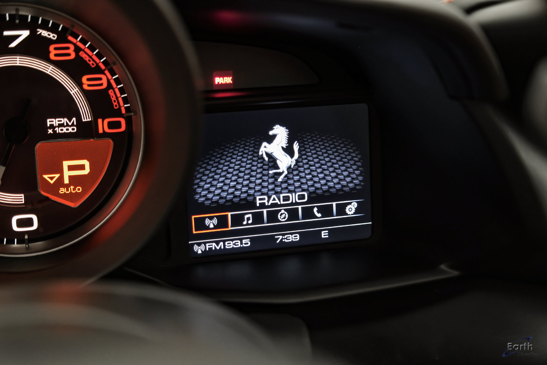 Used 2018 Ferrari 488 Spider RWD image 88