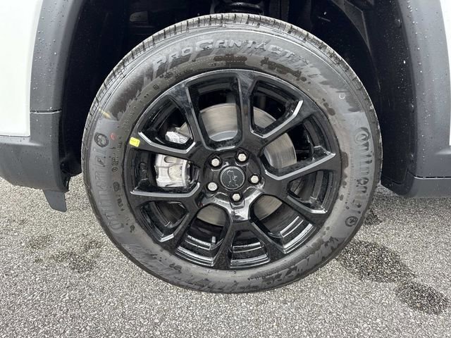 New 2026 Jeep Compass Latitude image 33