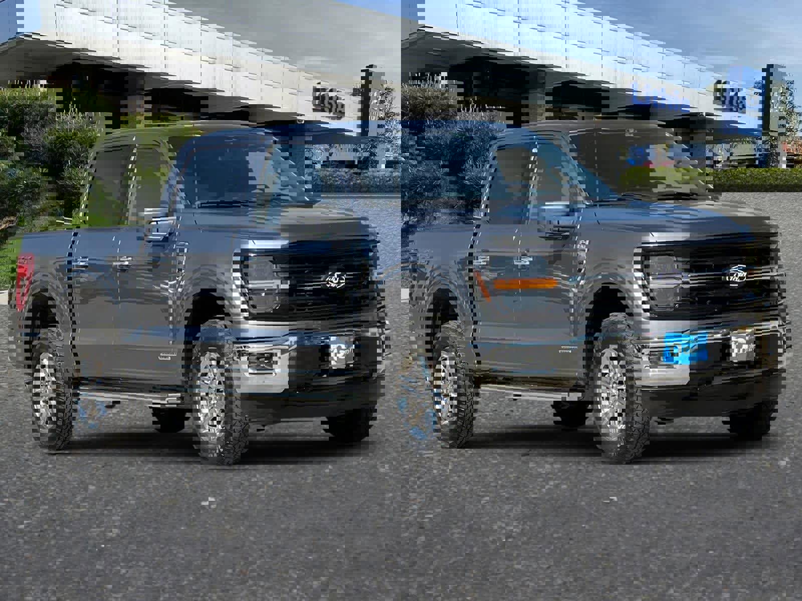 Used 2024 Ford F150 XLT w/ Mobile Office Package image 9