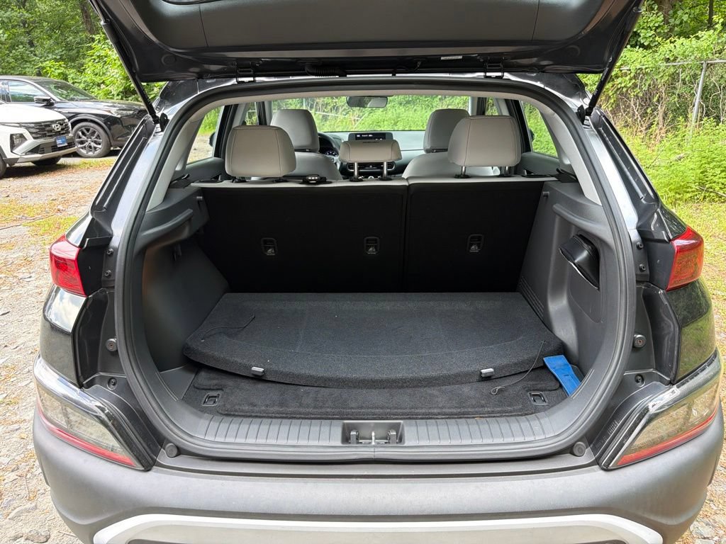 Certified 2023 Hyundai Kona SE w/ Cargo Package AWD/4WD image 12